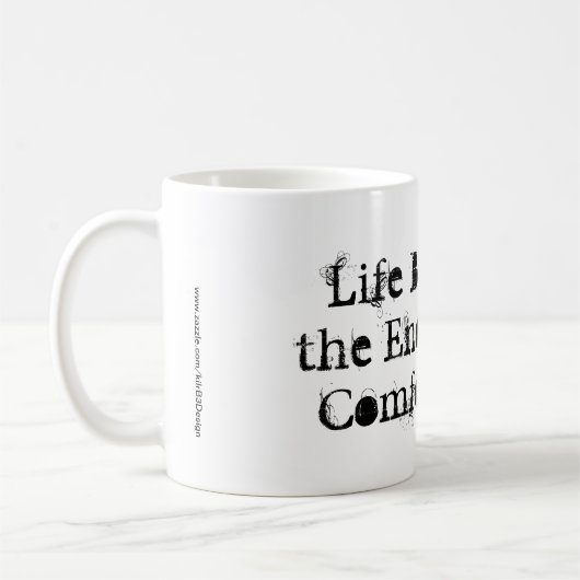 生命はあなたの心地よい地帯のマグの端に始まります コーヒーマグカップ (左)