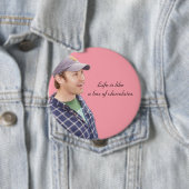 生命はチョコレートのlikea箱です 缶バッジ (インサイチュ)