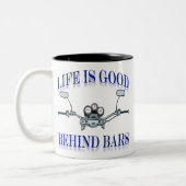 生命はバーの後ろでよいです ツートーンマグカップ (左)