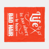 生命は悪い毛を経験するには余りにも短いです フリースブランケット (正面(横))