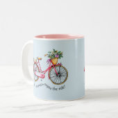 生命は旅行、楽しみます乗車をです-バイクを開花して下さい ツートーンマグカップ (正面左)
