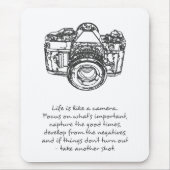 生命は白黒カメラの引用文のようです マウスパッド (正面)