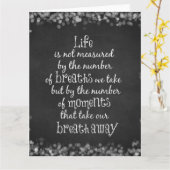 生命は私達が取る呼吸によって測定されていない引用文 カード (黄色い花)