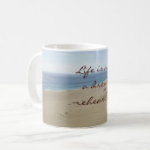 生命は舞台稽古のビーチ場面マグではないです コーヒーマグカップ (正面左)