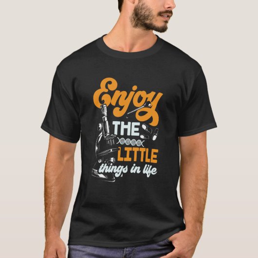 生命楽しむ顕微鏡の中の小さなもの Tシャツ (正面)