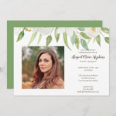 生命葬式の白い及び緑の花のお祝い サンキューカード (正面/裏面)