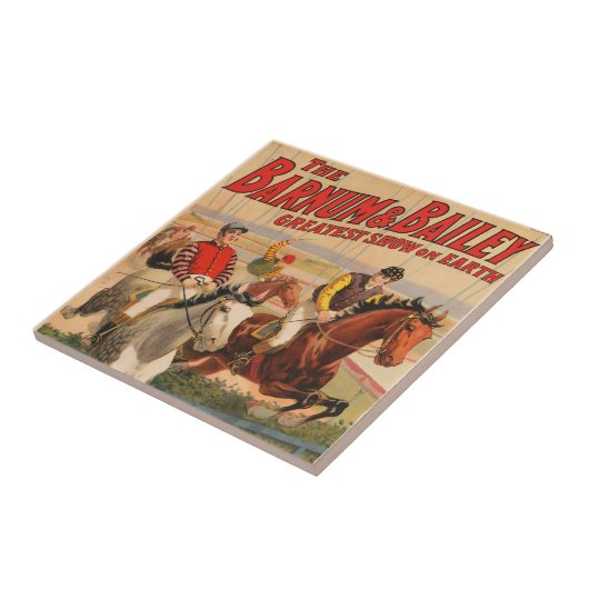 生垣を飛び越える馬のジョッキーのサーカスのポスター タイル (側面)