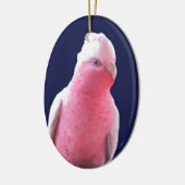 生意気なピンクおよび灰色のオーストラリアのオウム セラミックオーナメント (左)