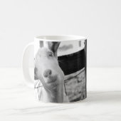 生意気な子供のマグ(ベビーのヤギ) コーヒーマグカップ (正面左)