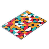 生成アート：カラフル三角形パターン ノートブック (左側)