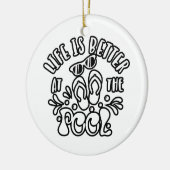 生活はプールの方が良い。夏のアイディア セラミックオーナメント (左)