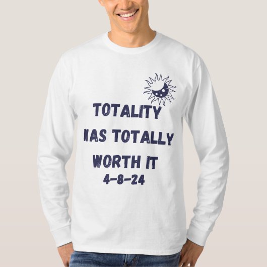 生涯食で2倍の価値があ太陽のる Tシャツ (正面)