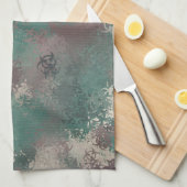 生物学的災害［有害物質］ウッドランド迷彩柄タオル キッチンタオル (四つ折り)