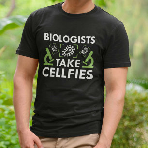 生物学者が地下室に入る Tシャツ