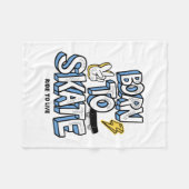 生生まれ活に乗るためにスケートをする フリースブランケット (正面(横))