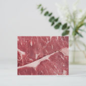 生肉ステーキのクローズアップ ポストカード (スタンド正面)