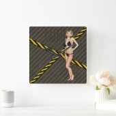 産業ビキニの可愛い人 スクエア壁時計 (ホーム)