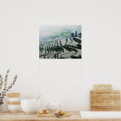 田んぼの上の朝霧 ポスター (キッチン)