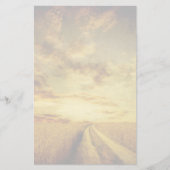 田畑を通る田舎の砂利道 便箋 (正面)