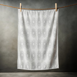 田舎のパタ落ちたーンへの小さな白いフローラ ビーチタオル