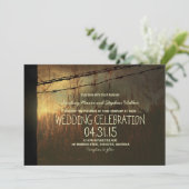 田舎のフェンスでの国の結婚式の招待 招待状 (スタンド正面)