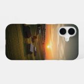田舎のヴィンテージサンセット iPhone 16ケース (裏面横)