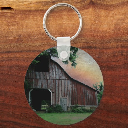 田舎の夕日の農場の風景を赤い納屋 キーホルダー (正面)