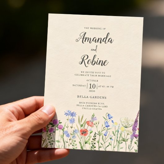 田舎の庭の花の野生の花の結婚式 招待状