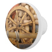 田舎の木製カートのカボチャとホイール セラミックノブ (右)