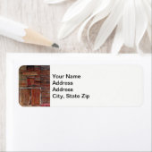 田舎の風景は汚れた道路の納屋のドアの小屋。 ラベル (インサイチュ)