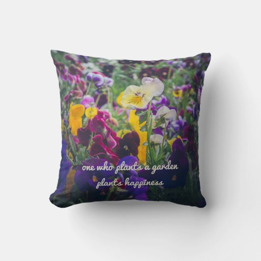 田舎庭カラフルの開花のパンジー クッション (正面)
