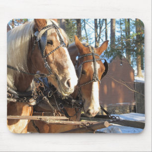 田舎風の冬の馬のマウスパッド マウスパッド