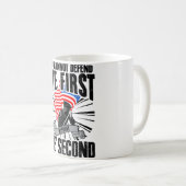 甲は乙より身をもって守るべし コーヒーマグカップ (正面右)