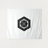 甲殻に剣・花角 タペストリー (正面(横))