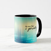 申命記31:6聖書の節の青を恐れてはいけない マグカップ (正面右)