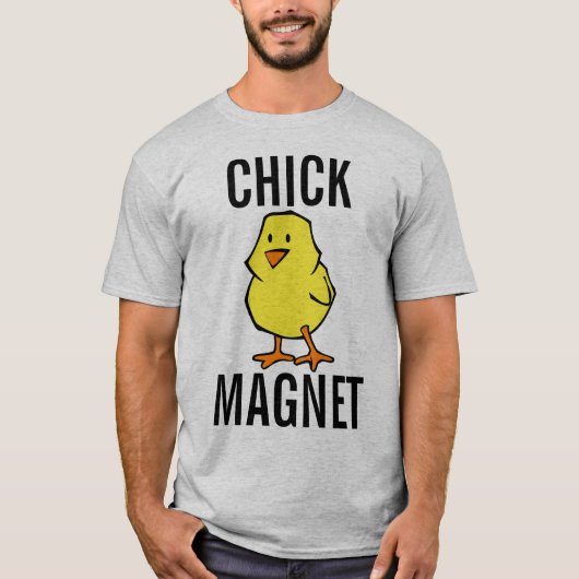 男おもしろいのTシャツ、シック磁石 Tシャツ (正面)