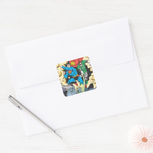 男すごいと緑のランタンでブレイニアックと戦う スクエアシール (封筒)