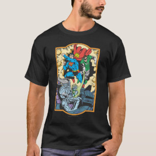 男すごいと緑のランタンでブレイニアックと戦う Tシャツ