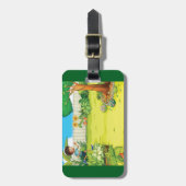 男のよくはしゃぐ子の走が緑豊かな裏庭に ラゲッジタグ (正面縦)