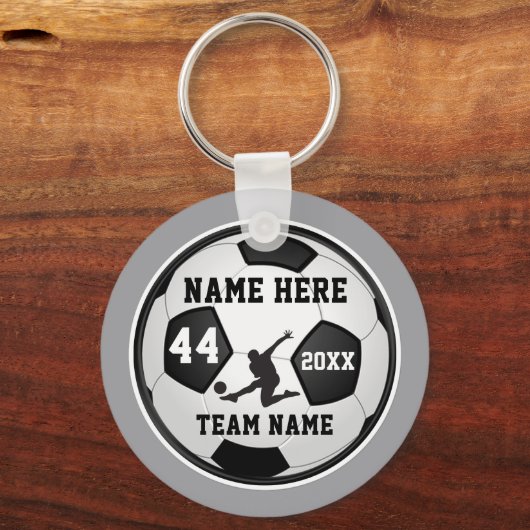 男のパーソナライズされた子と自分の色のためのサッカーの贈り物 キーホルダー (正面)