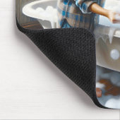 男の与え子は毛むくじゃらの犬を風呂に入れる マウスパッド (コーナー)