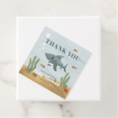 男の子かわいい青海シーシャークベビーシャワー フェイバータグ (インサイチュ)