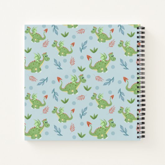 男の子かわいい魔法の緑のドラゴンと名前の子供 ノートブック (裏面)