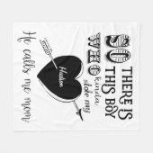 男の子が私をママと呼ぶハートを盗んだ フリースブランケット (正面(横))