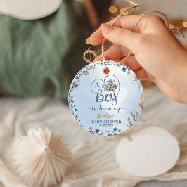 男の子が紅茶を醸造しているパーティー男の子のシャワー青 フェイバータグ