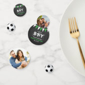 男の子だ！サッカーをテーマにした共同ベビーシャワーの写真 コンフェッティ (グループ)