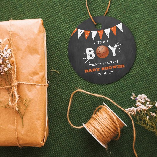 男の子だ！バスケットボールをテーマにした共同ベビーシャワー フェイバータグ