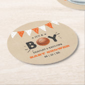 男の子だ!バスケットボールをテーマにした共同ベビーシャワー ラウンドペーパーコースター (アングル)