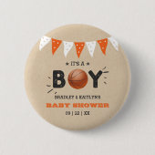 男の子だ！バスケットボールをテーマにした共同ベビーシャワー 缶バッジ (正面)