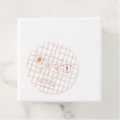 男の子だ！可愛い茶色のギンガムノート赤ちゃんシャワー フェイバータグ (インサイチュ)